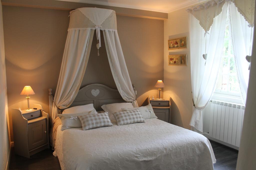 Chambres D'Hotes Le Bois Trinquille Saint-Viance Экстерьер фото